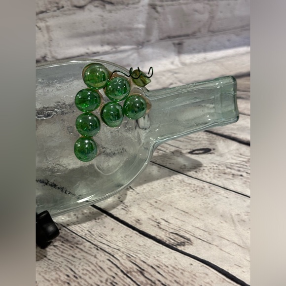 Handcrafted Artist Flatten Glass bottle cheese platter - Picture 6 of 16